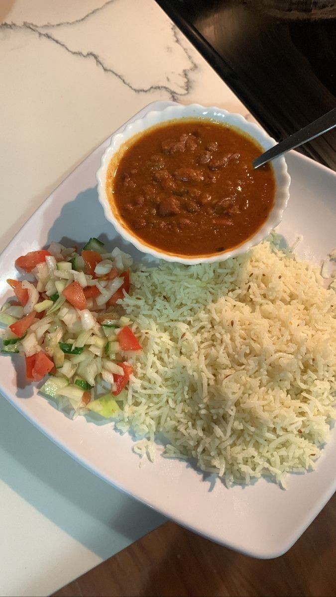 Highway Dhabas & Cafés